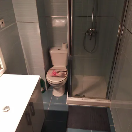 Piso Turistico Guest house *